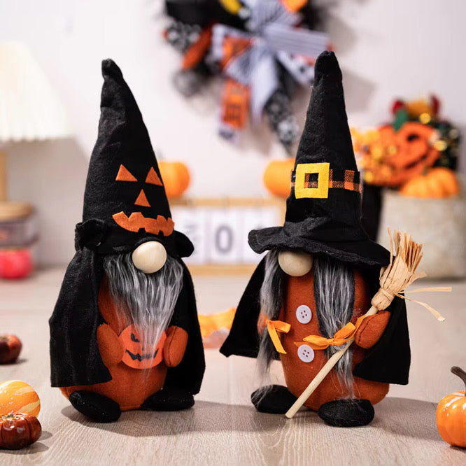 Gnome - #4 - Halloween