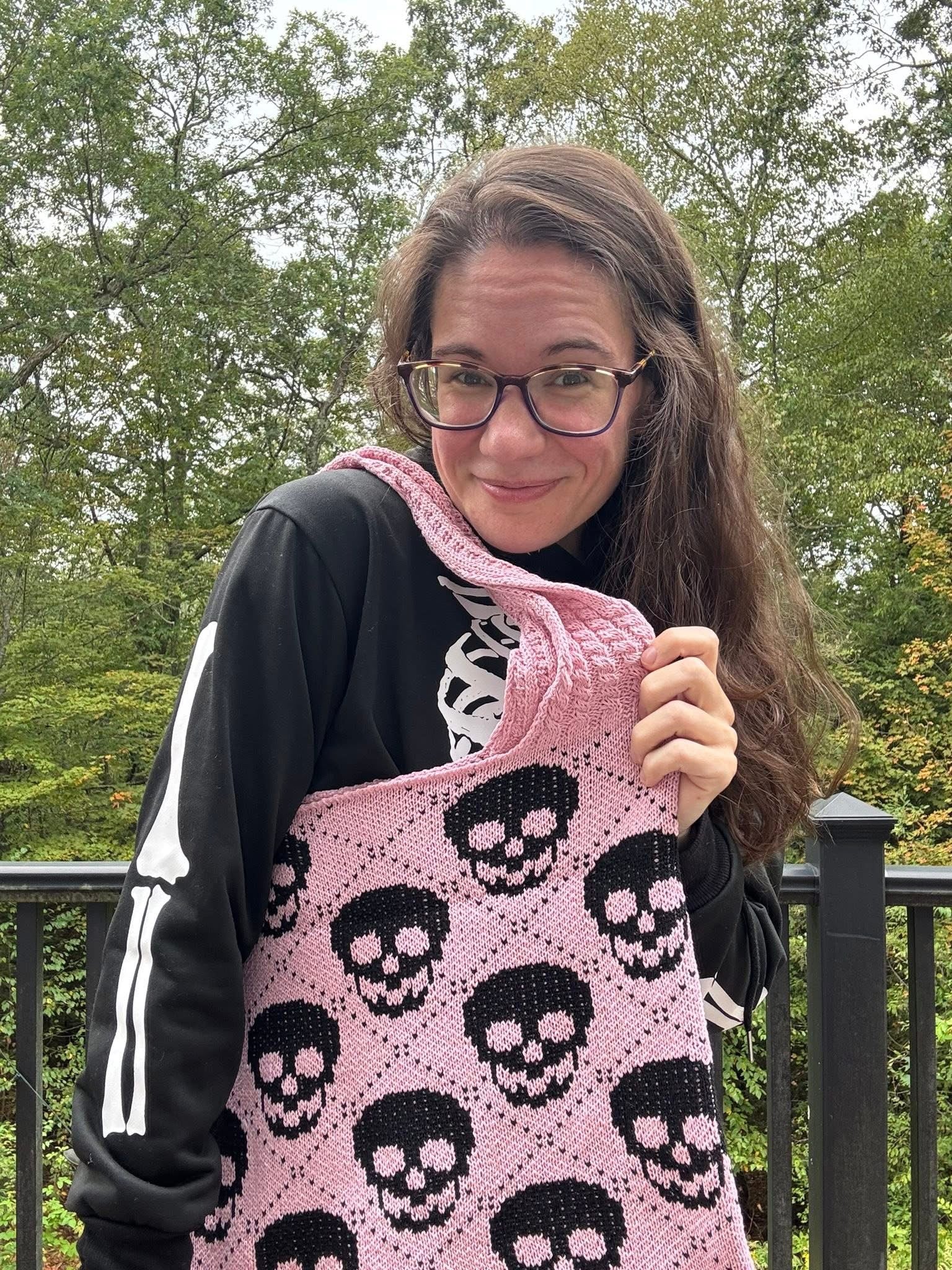 Tote Bag - Knit Sweater - Skull
