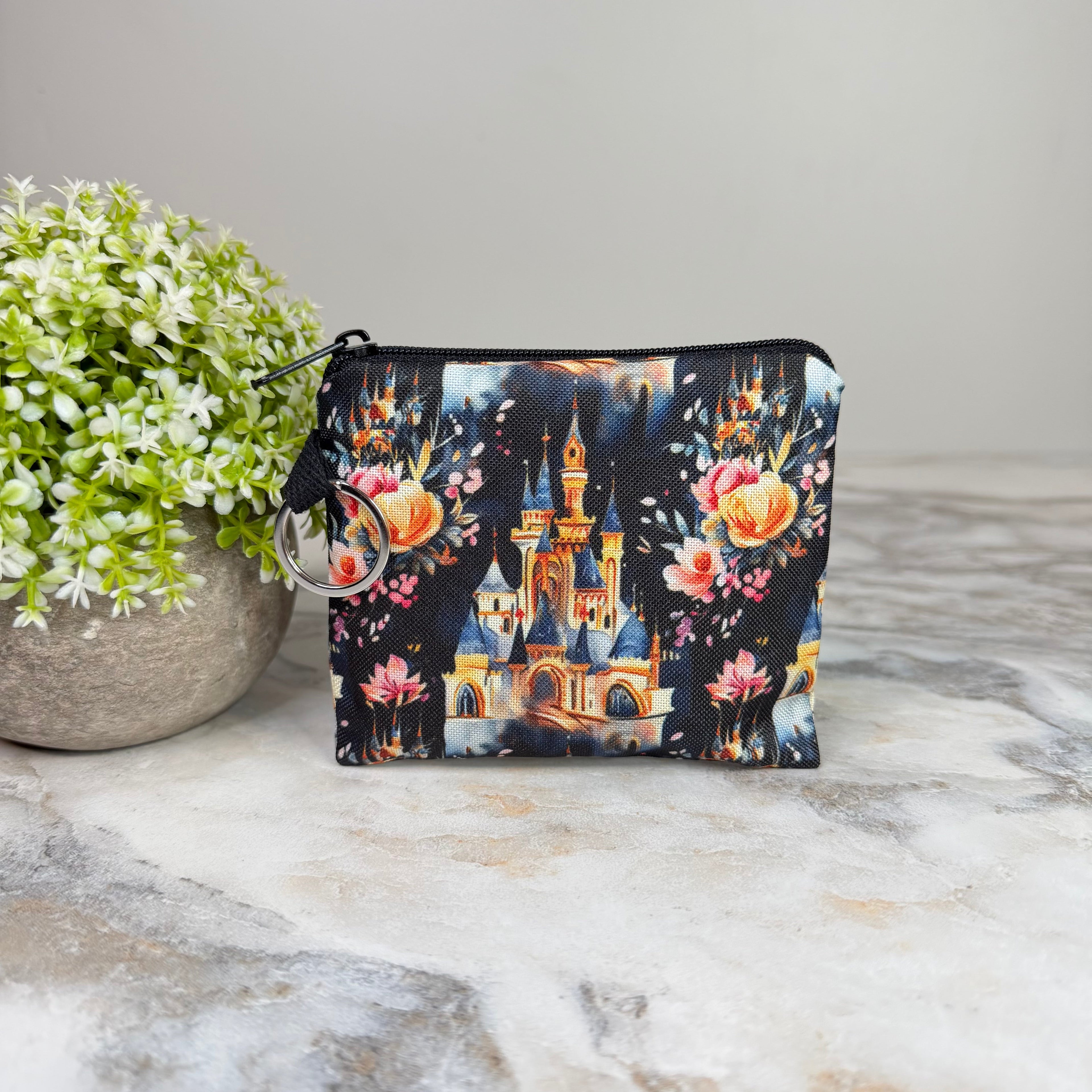 Mini Pouch - Castle Roses